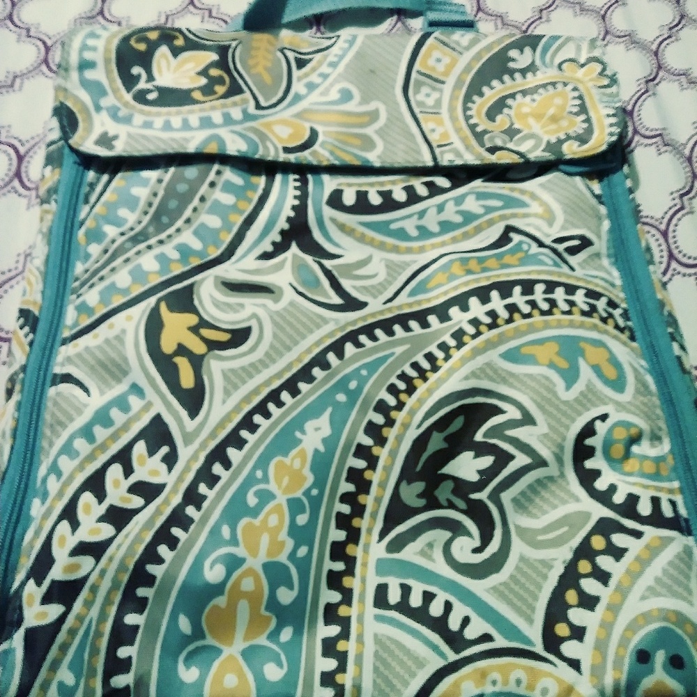 Thirty one jewelry organizer.